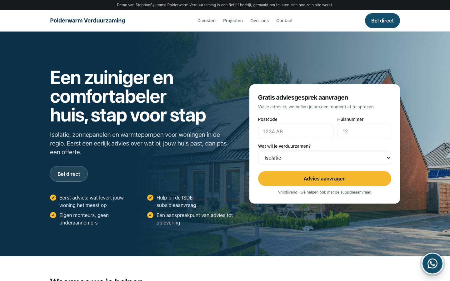 Demo van een verduurzamingswebsite: huizen met zonnepanelen en rechts een kaart om gratis advies aan te vragen